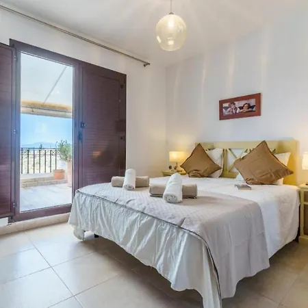 Beautiful Penthouse With Seaview In Pueblo Monteros Apartmán Marbella