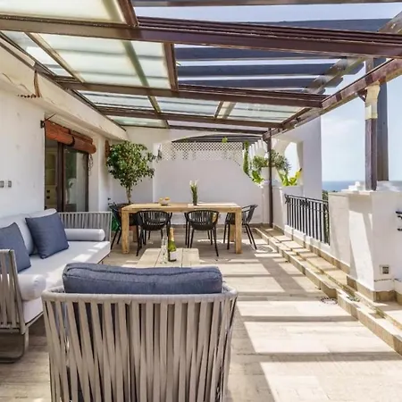 Beautiful Penthouse With Seaview In Pueblo Monteros Marbella